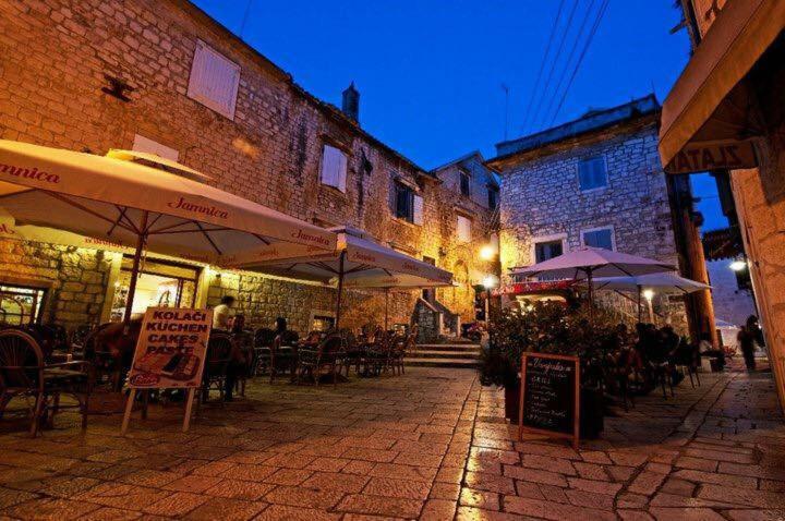 Apartment Sunset Trogir Exterior foto
